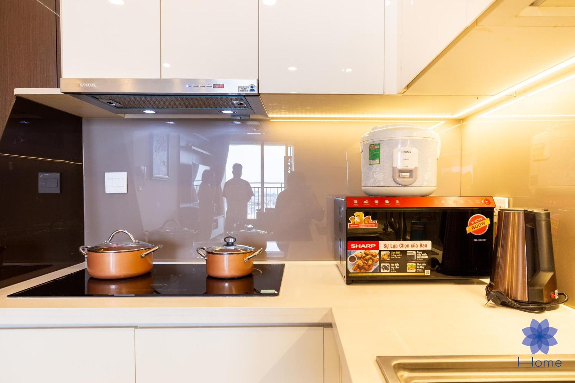 Ihome Furnished Apartments With Free Gym & Pool, Airport Pick-Up Service Ho Chi Minh-staden Exteriör bild